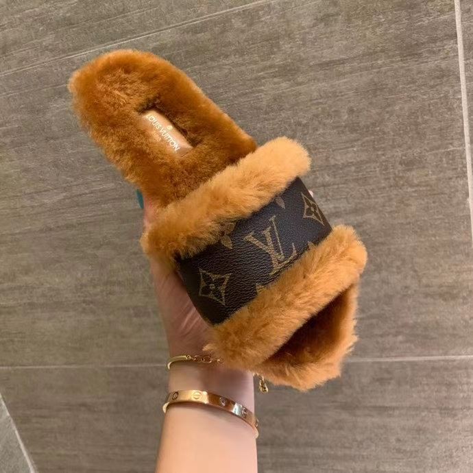 LV Slippers